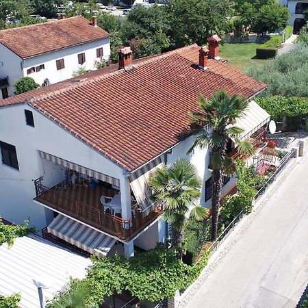 Apartment Complex Nevia Poreč Zewnętrze zdjęcie