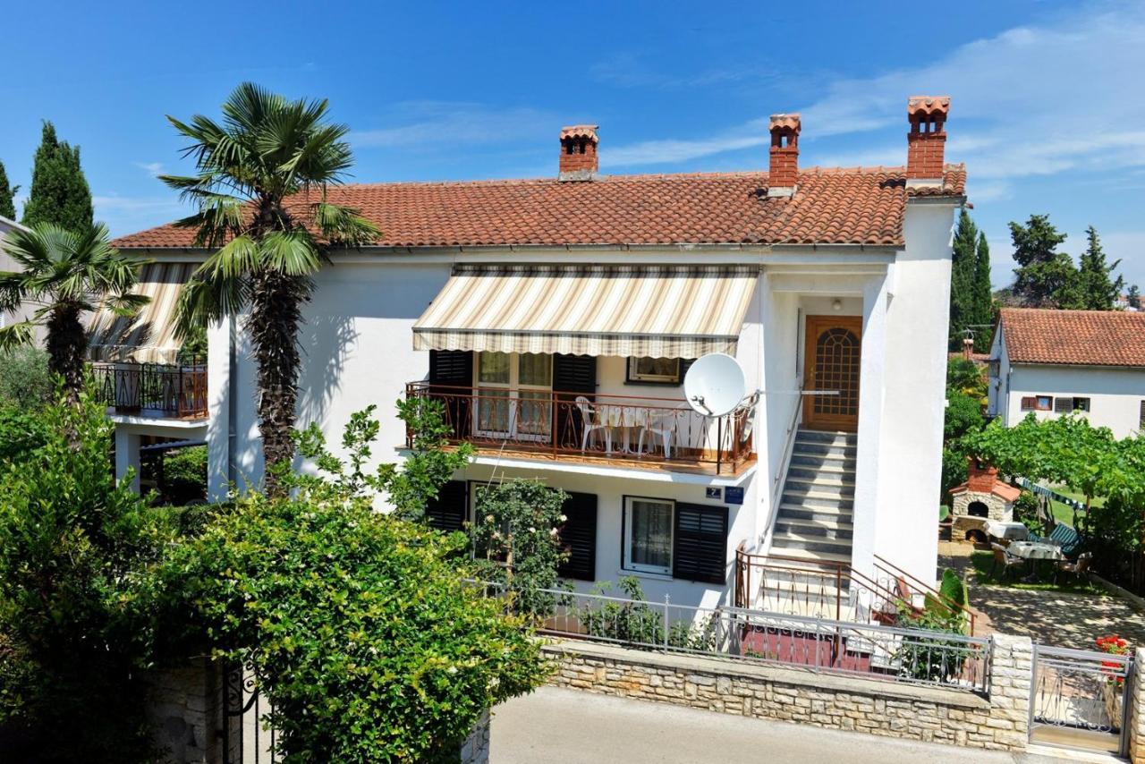 Apartment Complex Nevia Poreč Zewnętrze zdjęcie