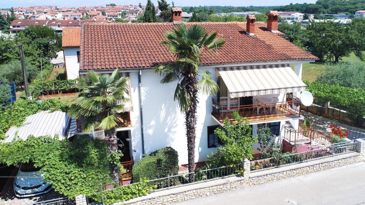 Apartment Complex Nevia Poreč Zewnętrze zdjęcie