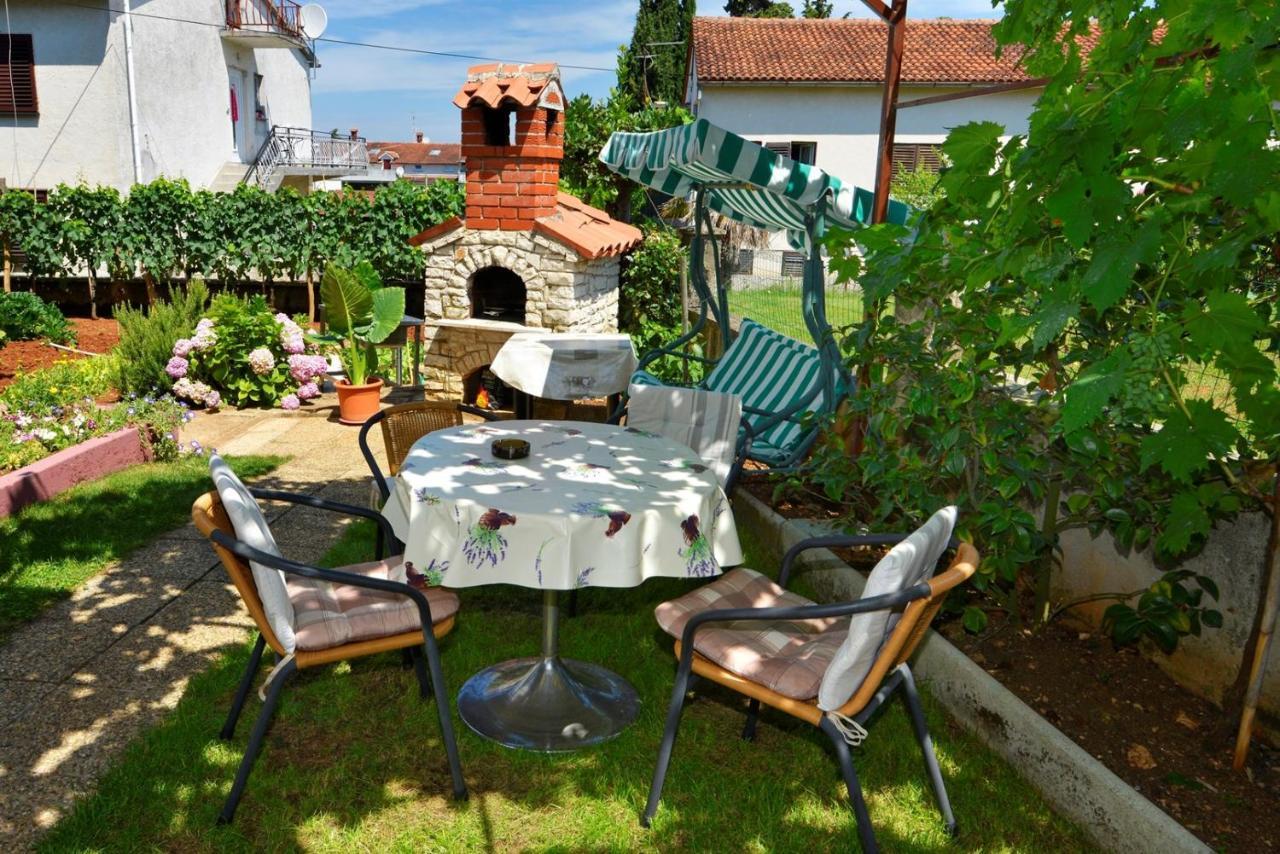 Apartment Complex Nevia Poreč Zewnętrze zdjęcie