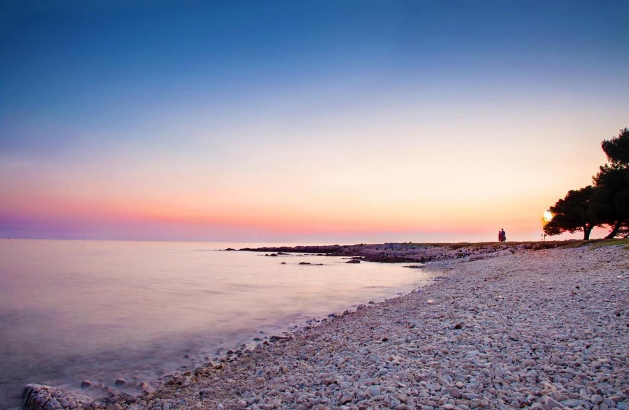 Apartment Complex Nevia Poreč Zewnętrze zdjęcie
